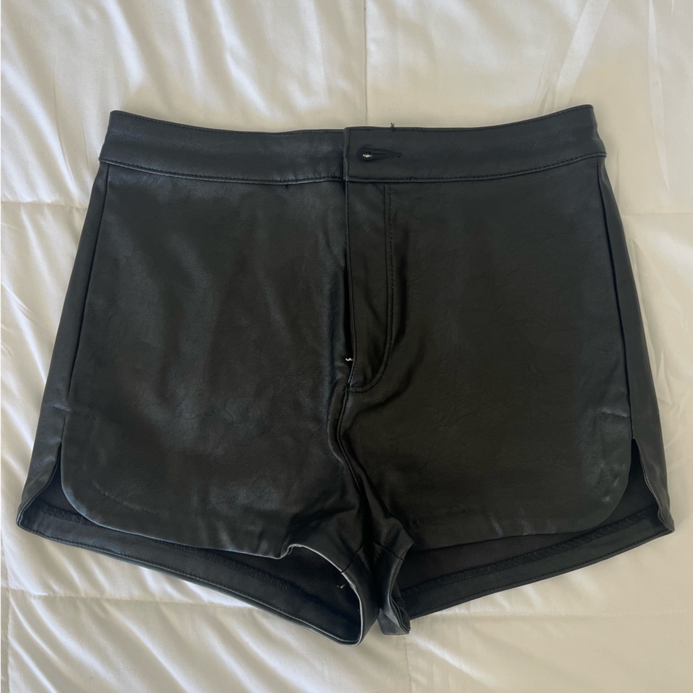 NWT Faux Leather shorts size 4